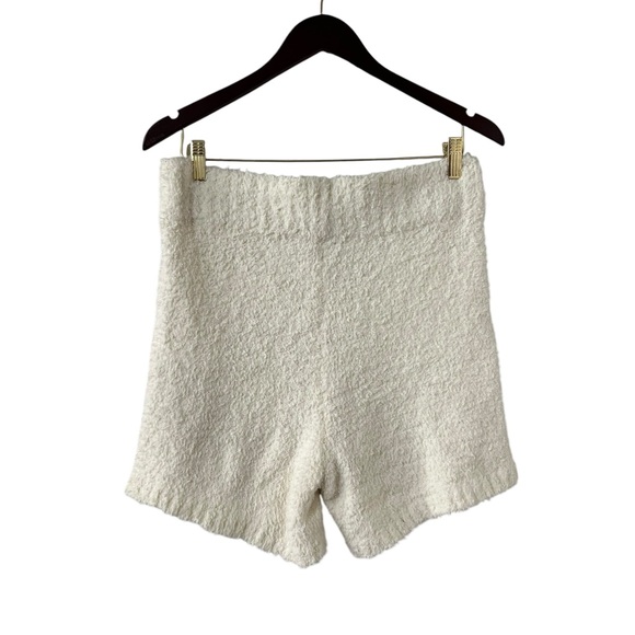 SKIMS Fuzzy White Knit High Rise Casual Shorts - Picture 6 of 9